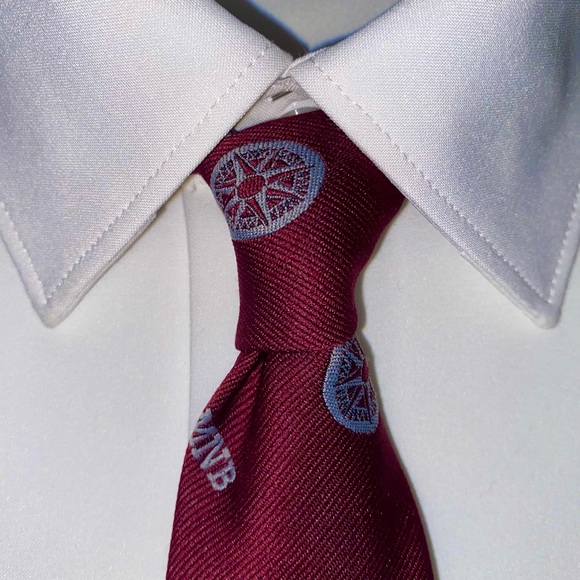 Vintage 1990s Tie w/ Nautical Compass Design - Picture 3 of 12